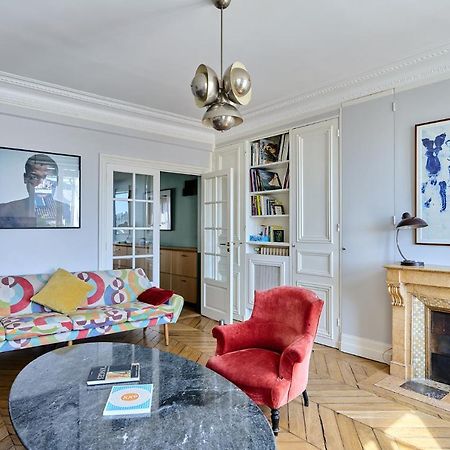 Apartment Center Of Paris With Terrace By Studio Prestige Esterno foto