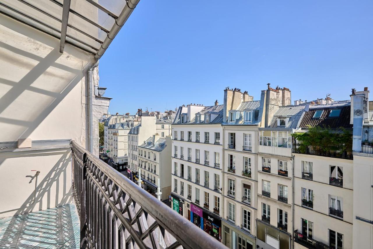 Apartment Center Of Paris With Terrace By Studio Prestige Esterno foto